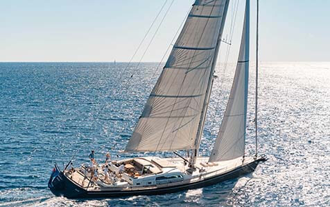 Yacht a vela di lusso