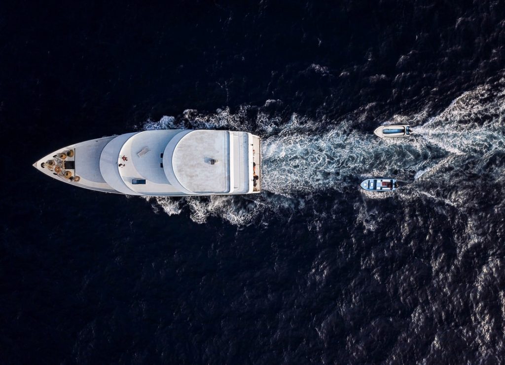 sailing vs motor yacht