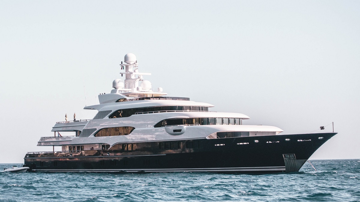 superyachts with pools