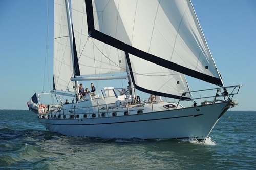 classic sailing yachts for charter